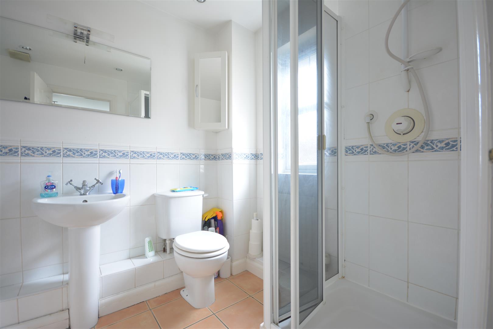 BEDROOM ONE ENSUITE